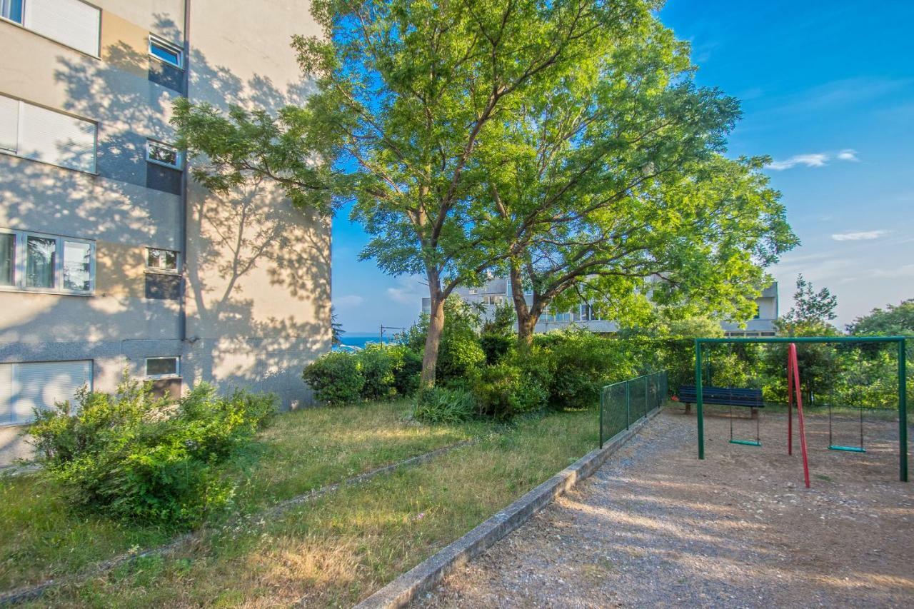 Apartment Paradise View 里耶卡 外观 照片